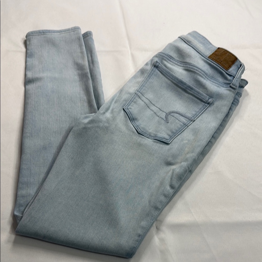 American Eagle Outfitters Light Blue Skinny Jeans